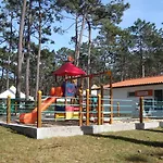 Parque De Campismo Orbitur Kamp alanı