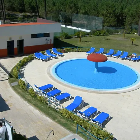 Parque De Campismo Orbitur Camping