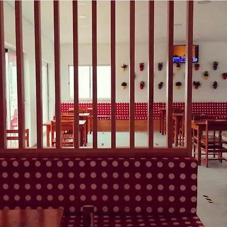 Camping Parque De Campismo Orbitur