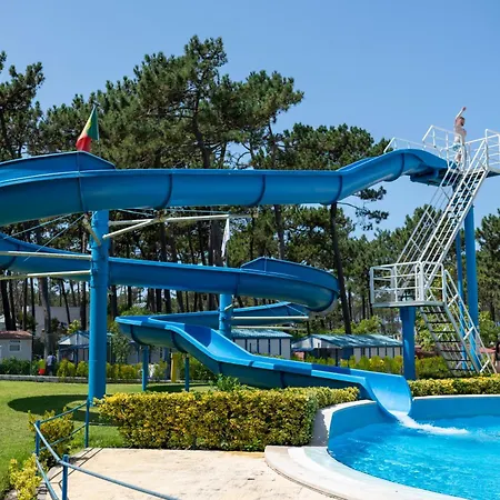 Kamp alanı Parque De Campismo Orbitur