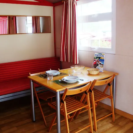 Parque De Campismo Orbitur Camping