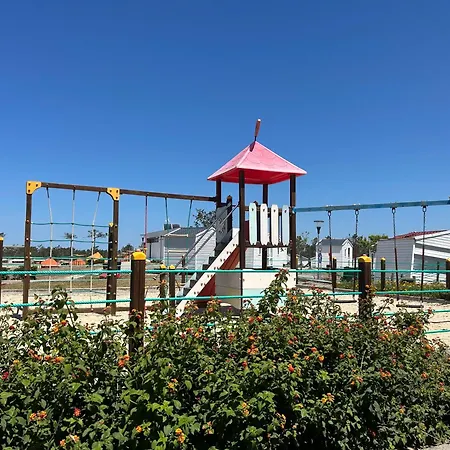 Kamp alanı Parque De Campismo Orbitur