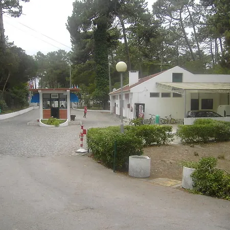 キャンプ場 Parque De Campismo Orbitur